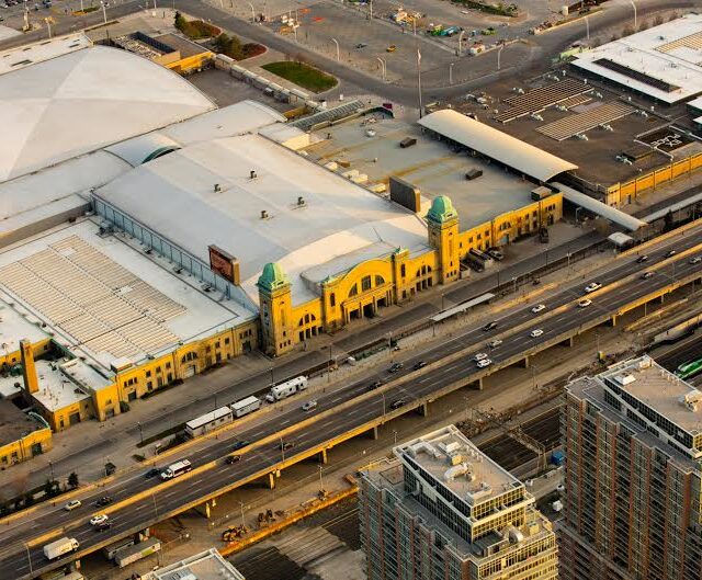 Ricoh exterior t1 w 001